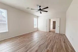 16803 W Whimbrel Cir, Conroe, TX 77385 - Photo 15