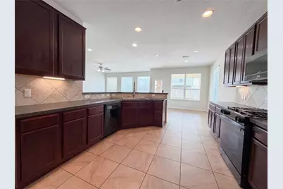 16803 W Whimbrel Circle, Conroe, TX 77385 - Photo 11