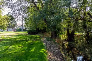 307 20th St, Other, OR 97828 - Photo 5