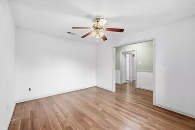 3210 Lancelot, Orange, TX 77630 - Photo 7