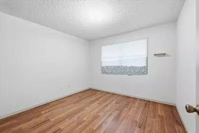 3210 Lancelot, Orange, TX 77630 - Photo 13