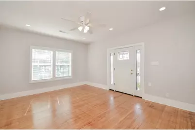 4333 Harby Street, Houston, TX 77023 - Photo 9