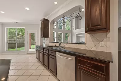 8110 Clearwater Crossing, Humble, TX 77396 - Photo 15