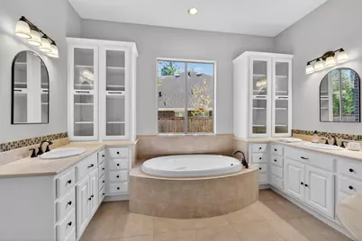 10 Almondell Court, Magnolia, TX 77354 - Photo 21