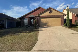 34534 Lake Side Dr, Brookshire, TX 77423 - Photo 1