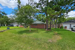 5119 Bayou Dr, Dickinson, TX 77539 - Photo 41