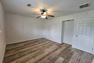 5119 Bayou Dr, Dickinson, TX 77539 - Photo 21