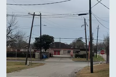 5810 Old Spanish Trail, Houston, TX 77023 - Photo 1