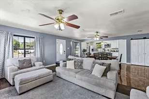 3201 Avenue F, Dickinson, TX 77539 - Photo 5