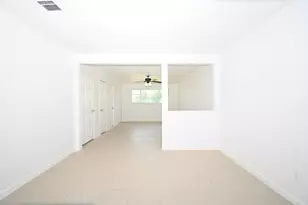 10930 W Bellfort Ave, Houston, TX 77099 - Photo 21