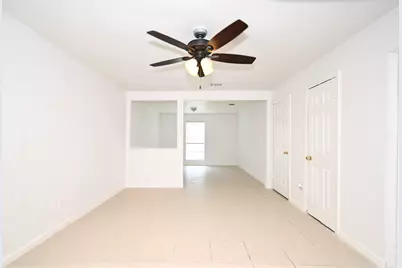 10930 W Bellfort Avenue, Houston, TX 77099 - Photo 15