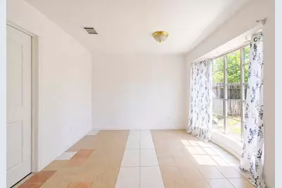 10930 W Bellfort Avenue, Houston, TX 77099 - Photo 11