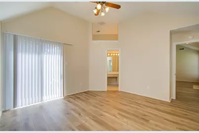11810 Stone Bridge Drive, Houston, TX 77064 - Photo 15