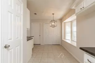 46 N Deerfoot Cir, The Woodlands, TX 77380 - Photo 11