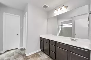 8815 Bison Mdw Trl, Rosharon, TX 77583 - Photo 17