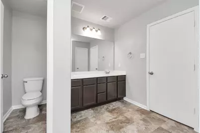 8815 Bison Meadow Trail, Rosharon, TX 77583 - Photo 19