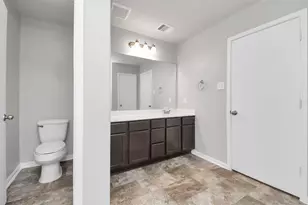 8815 Bison Mdw Trl, Rosharon, TX 77583 - Photo 19