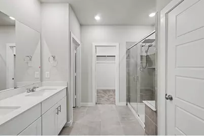 2010 W Darlington Oak Court, Conroe, TX 77304 - Photo 11