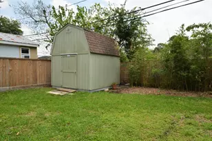 4009 Nenana Dr, Houston, TX 77025 - Photo 27