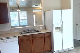 23623 Twisting Falls Dr, Spring, TX 77373 - Photo 15