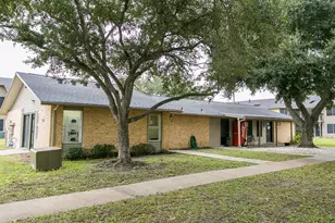 4315 Carroll Ln, Corpus Christi, TX 78411 - Photo 5