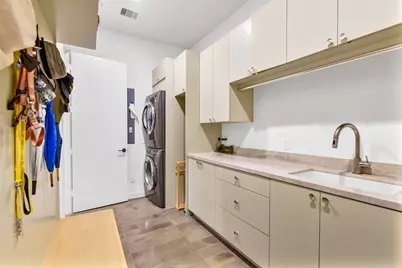 5015 S Braeswood Boulevard, Houston, TX 77096 - Photo 27