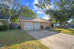 2711 Mulberry Ln, Pasadena, TX 77502 - Photo 3