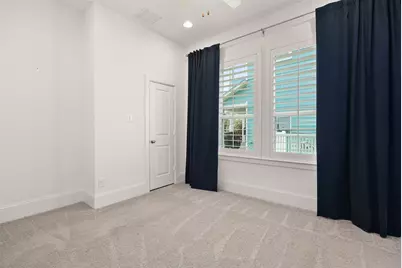 5425 Brigantine Cay Court, Texas City, TX 77590 - Photo 11