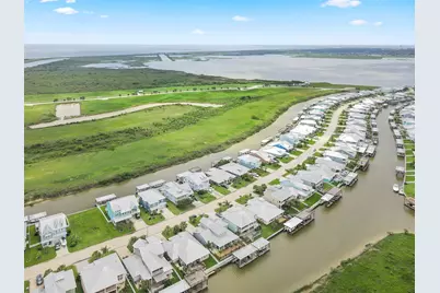 5425 Brigantine Cay Court, Texas City, TX 77590 - Photo 43