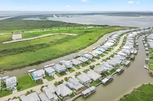 5425 Brigantine Cay Ct, Texas City, TX 77590 - Photo 43