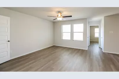 10703 Sunlit Street, Conroe, TX 77303 - Photo 5