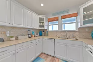 4003 Indian Beach Dr, Galveston, TX 77554 - Photo 13