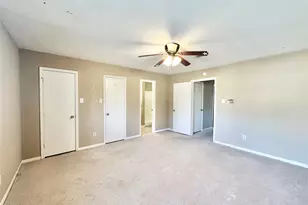 10353 Briar Forest Dr, Houston, TX 77042 - Photo 13