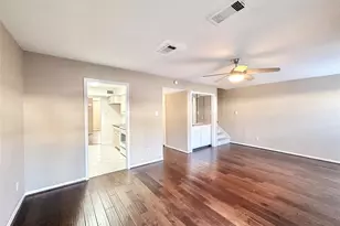 10353 Briar Forest Dr, Houston, TX 77042 - Photo 3