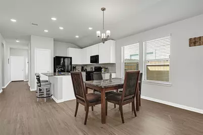 5325 Basquiat Drive, Houston, TX 77048 - Photo 9