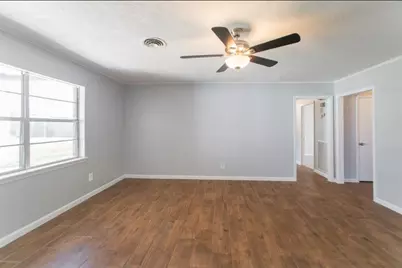 8503 Braes River Drive, Houston, TX 77074 - Photo 17