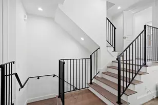 2174 Briarglen Dr, Houston, TX 77027 - Photo 15
