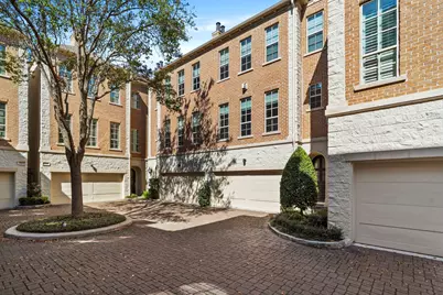 2174 Briarglen Drive, Houston, TX 77027 - Photo 7