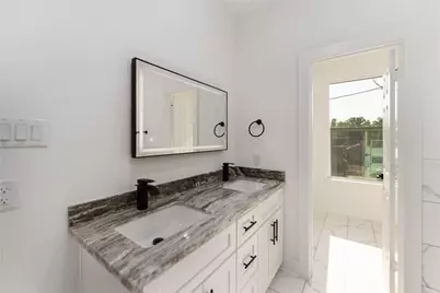 6736 Paris Street, Houston, TX 77021 - Photo 13