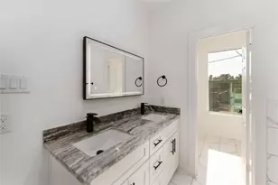 6736 Paris St, Houston, TX 77021 - Photo 13