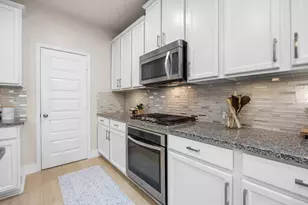 13532 Palo Lake Ln, Houston, TX 77044 - Photo 11