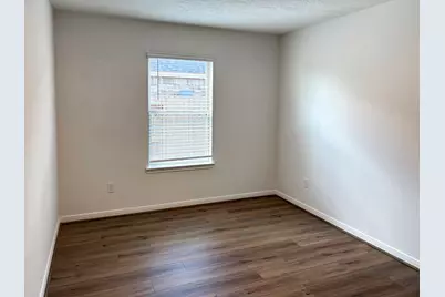 6018 Monte Thomas, Manvel, TX 77578 - Photo 9