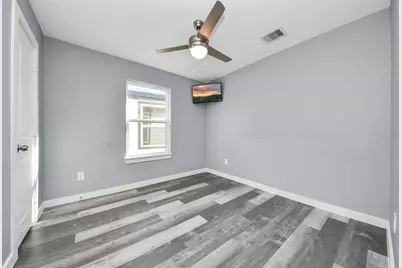 618 Maple Way #A/B, Houston, TX 77015 - Photo 11