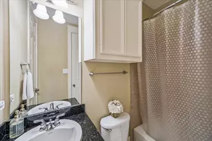 823 W 26th St, Houston, TX 77008 - Photo 17