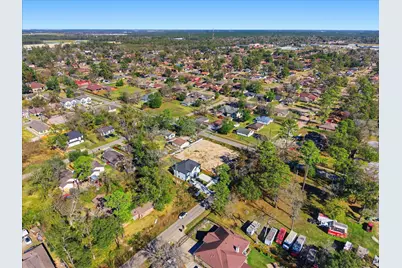 8223 Hamlet Street, Houston, TX 77078 - Photo 13