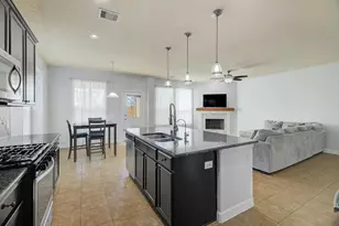 326 Polar Bear Trl, Crosby, TX 77532 - Photo 15