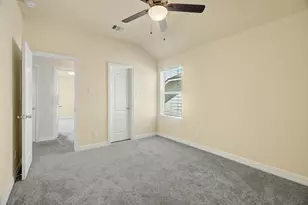 326 Polar Bear Trl, Crosby, TX 77532 - Photo 37
