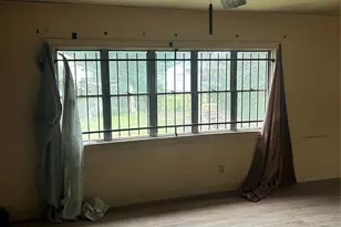 213 Armstrong St, Houston, TX 77029 - Photo 13