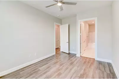 2111 Austin Street #629, Houston, TX 77002 - Photo 3