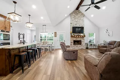 386 Pearl Thomas Road, Livingston, TX 77351 - Photo 9